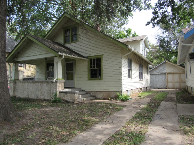 Primary Photo - 1286 SW Washburn Ave