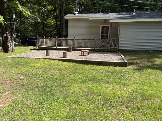 Building Photo - 116 Pony Path