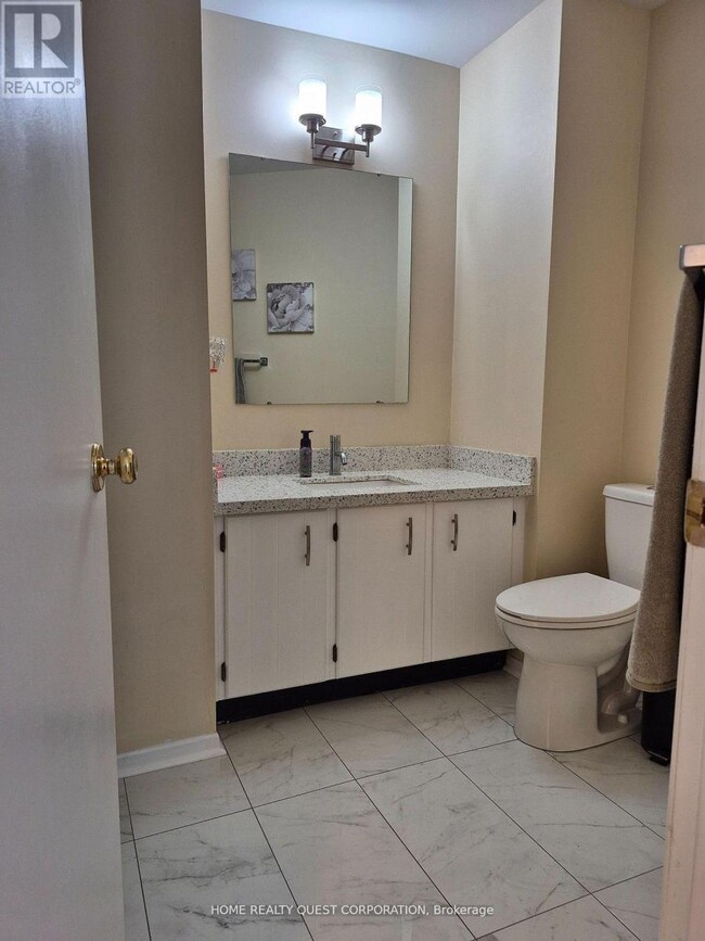 Building Photo - 1722 Princelea Pl