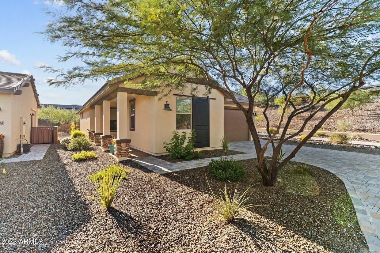 Foto principal - 3200 Huckleberry Wy