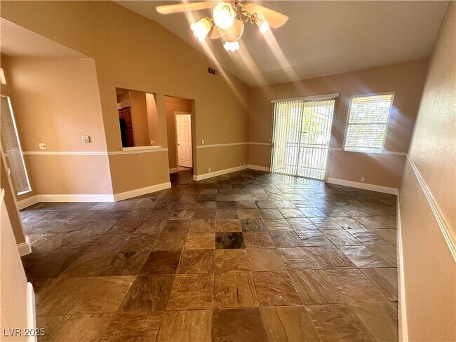 Building Photo - 5155 Tropicana Ave