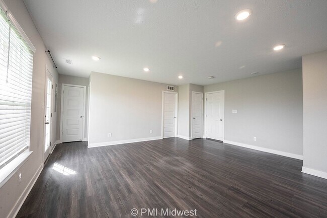 Foto del edificio - 7278 Zanesville Rd