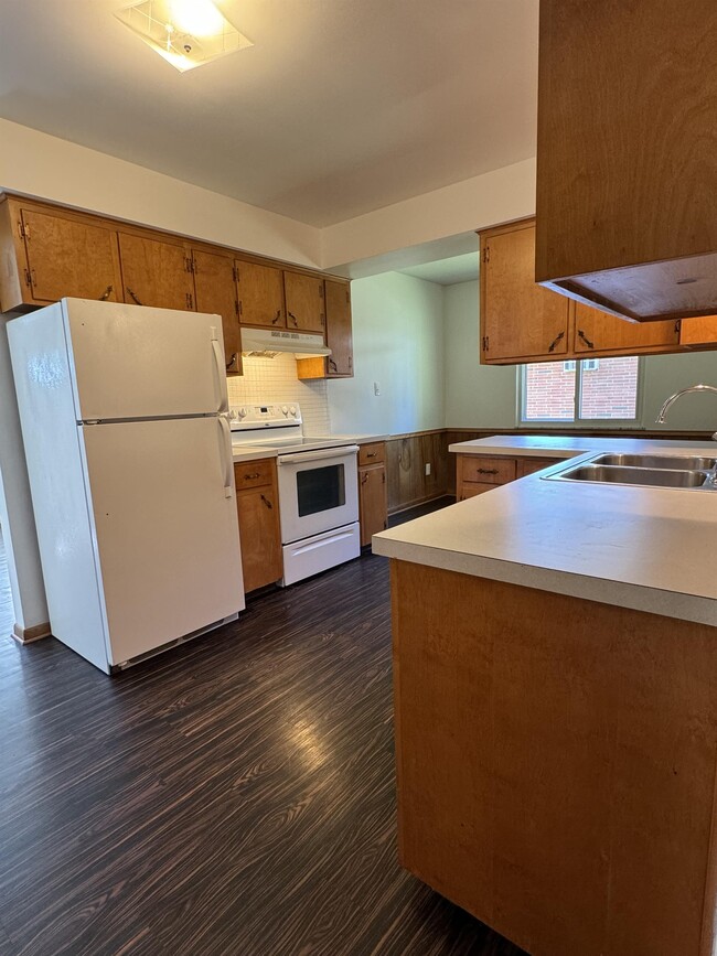 Building Photo - 4397 Timberdale Dr
