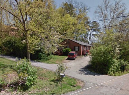 Building Photo - 5405 Colonial Cir