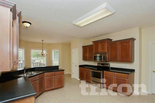 Foto del edificio - 101 Crooked Creek Ct