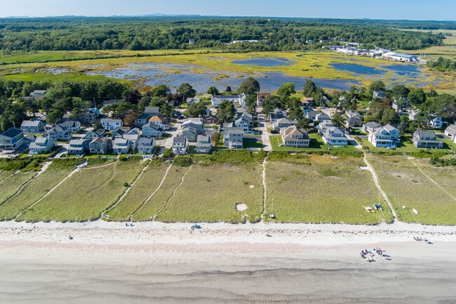 Modern Scarborough rental steps from Pine Point Beach - 59 E Grand Ave