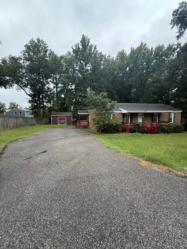 Foto del edificio - 4311 Shillcutt Rd