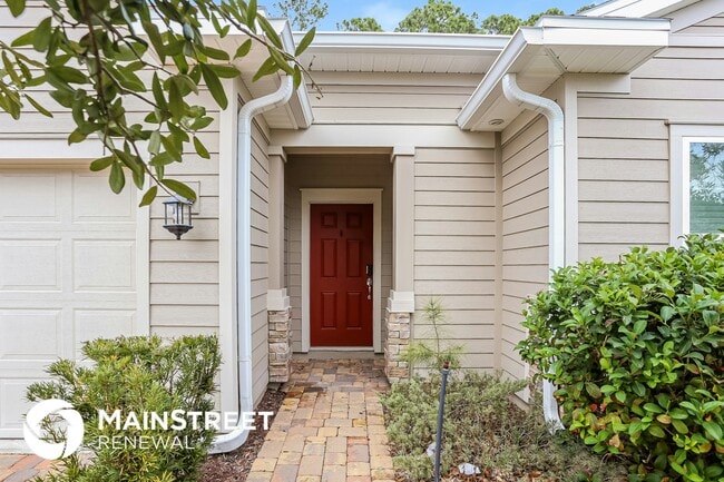 Foto del edificio - 16180 Blossom Lake Dr