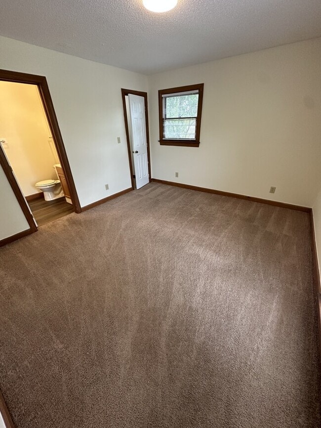 Building Photo - 3537-301 Ivy Commons Drive