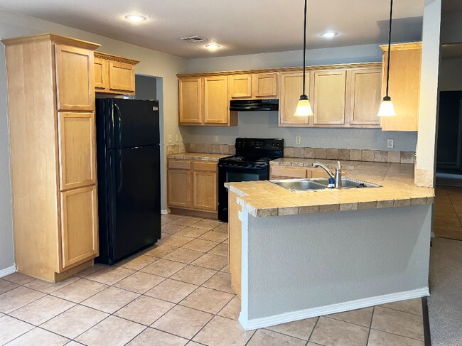 Foto del edificio - 2827 N Cassius Ln