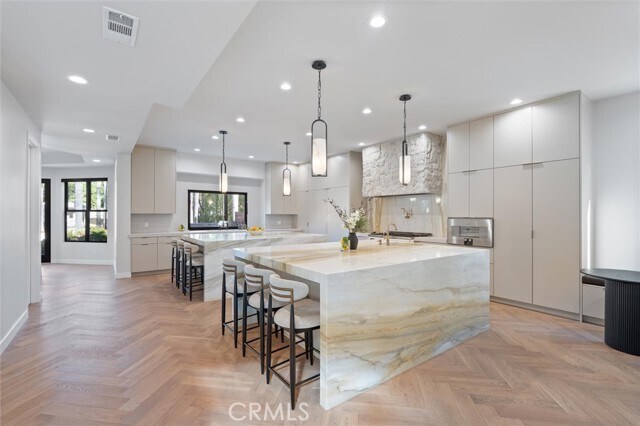 Foto del edificio - 17437 Oak Creek Ct