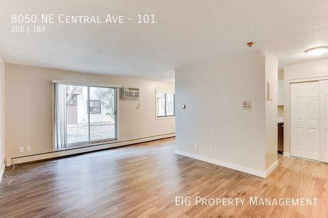 Foto del edificio - Available 5/1/2024