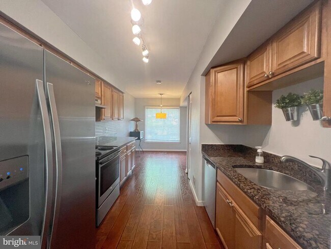 Building Photo - 5446 Crows Nest Ct