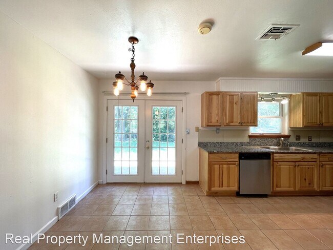 Building Photo - 3 br, 2 bath House - 1817 Hardy Dr