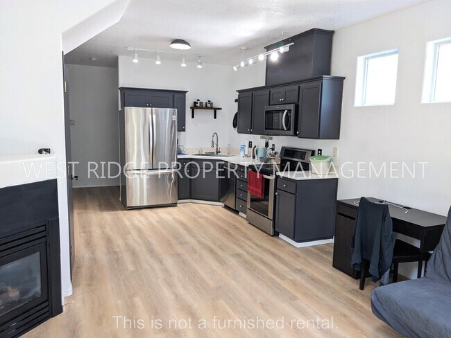 Foto del edificio - 6824 N Astor St