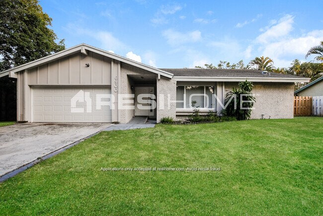 Foto del edificio - 6900 Nw 29Th Ave