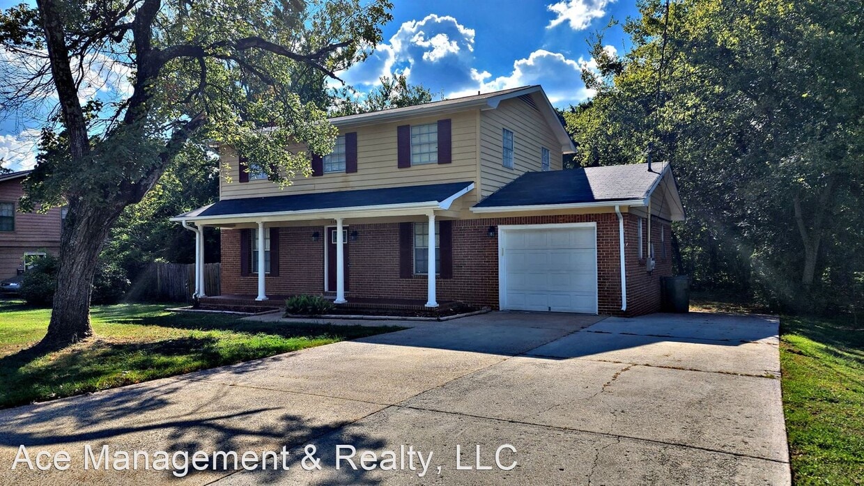 4 br, 1.5 bath House 3105 Rita Lane NW House Rental in Huntsville