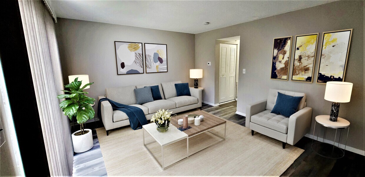 Covington Square Apartments in Indianapolis, IN