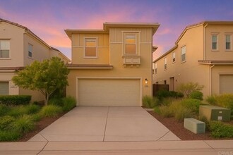 Building Photo - 1132 Cherry Tree Ln