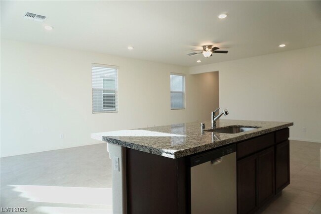 Foto del edificio - 9054 Lucky Crest St
