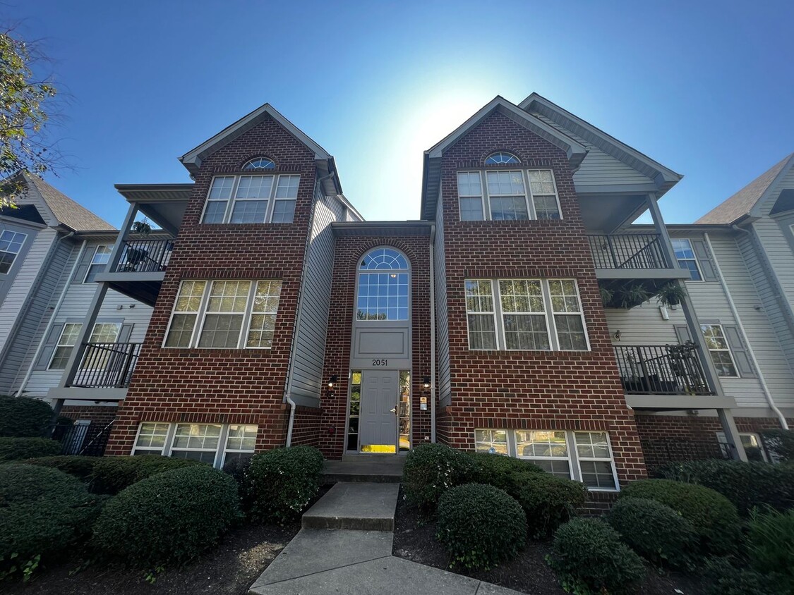 Primary Photo - Beautiful 2 BR/2 BA Condo in Oxon Hill!