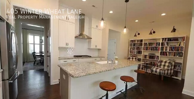 Foto del edificio - 405 Winter Wheat Ln