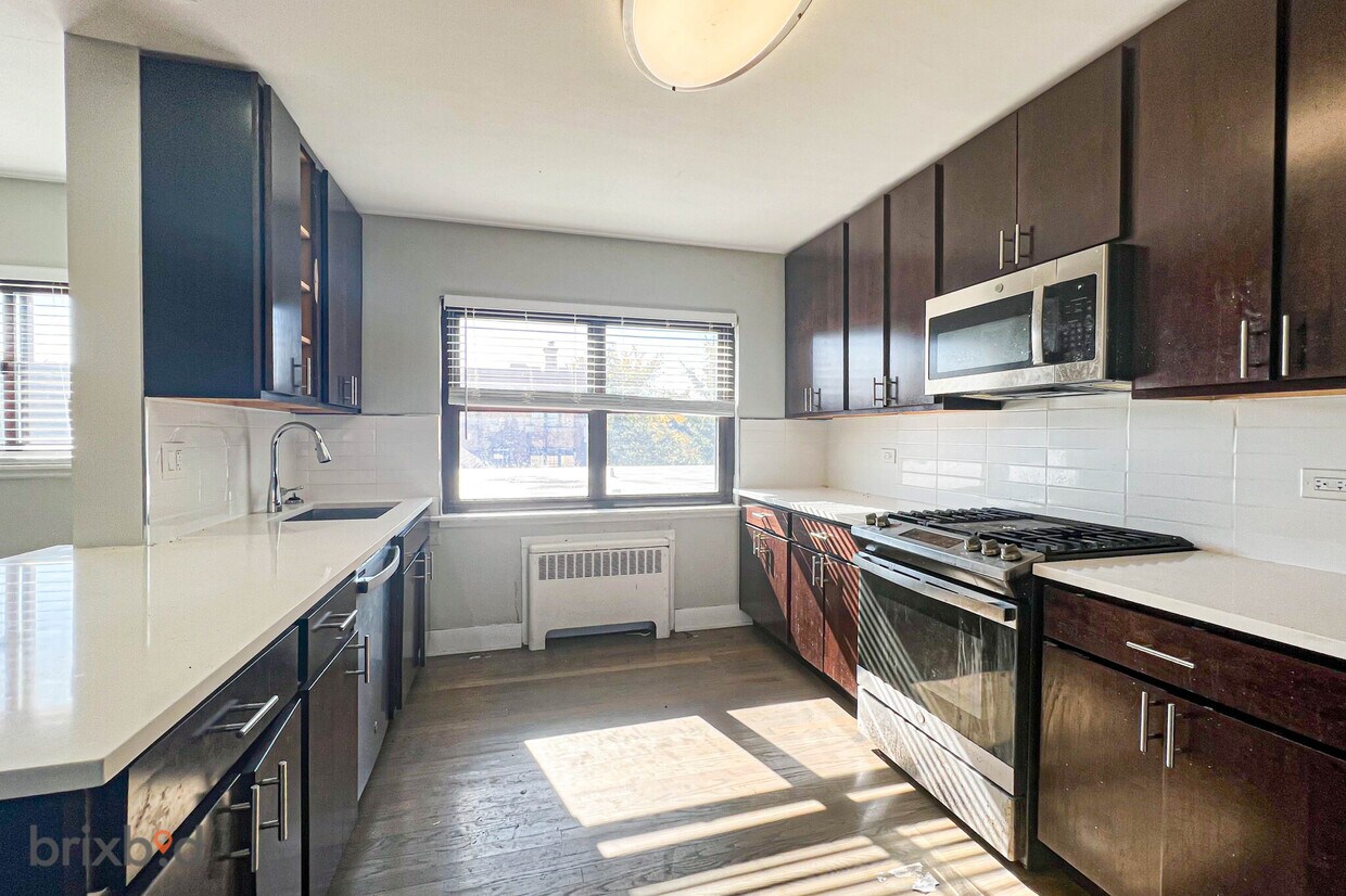 549 Sheridan Square Unit A3, Evanston, IL 60202 Condo for Rent in