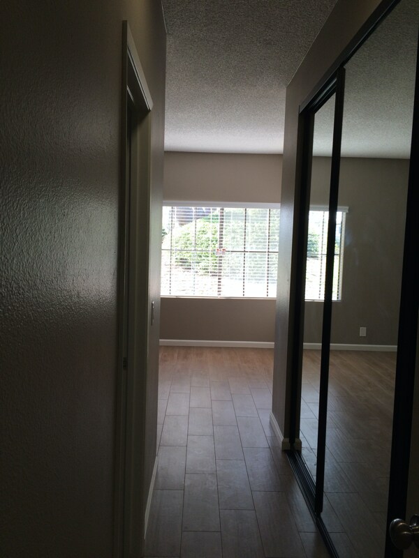 Foto del edificio - 6955 Sandpiper Pl