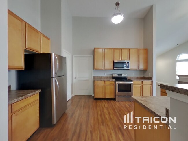 Foto del edificio - 1345 Colony Park Cir