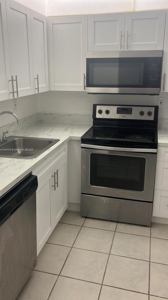 Foto del edificio - 1820 SW 81st Ave