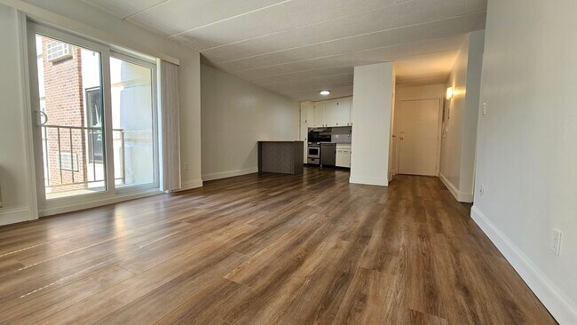 Foto del edificio - 147 Turner Rd