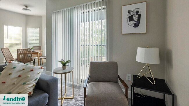 Foto del edificio - 22155 Wildwood Park Rd