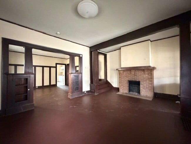 Foto del edificio - 457/459 E Madison Ave