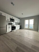 Building Photo - 1407-11 Point Breeze Ave