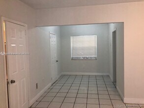 Building Photo - 1791 Marseille Dr