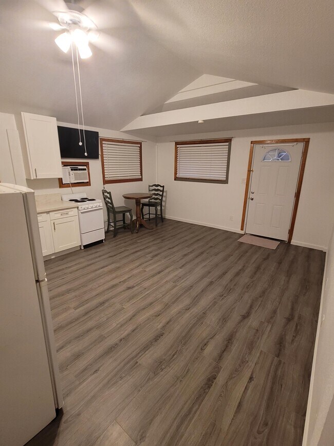 51 Lau Pl, Kaaawa, HI 96730 House Rental in Kaaawa, HI