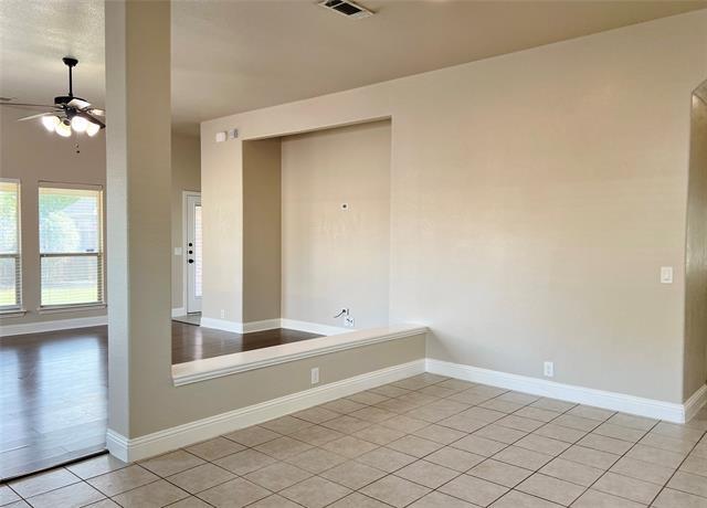 Foto del edificio - 6613 Meadow Glen Dr