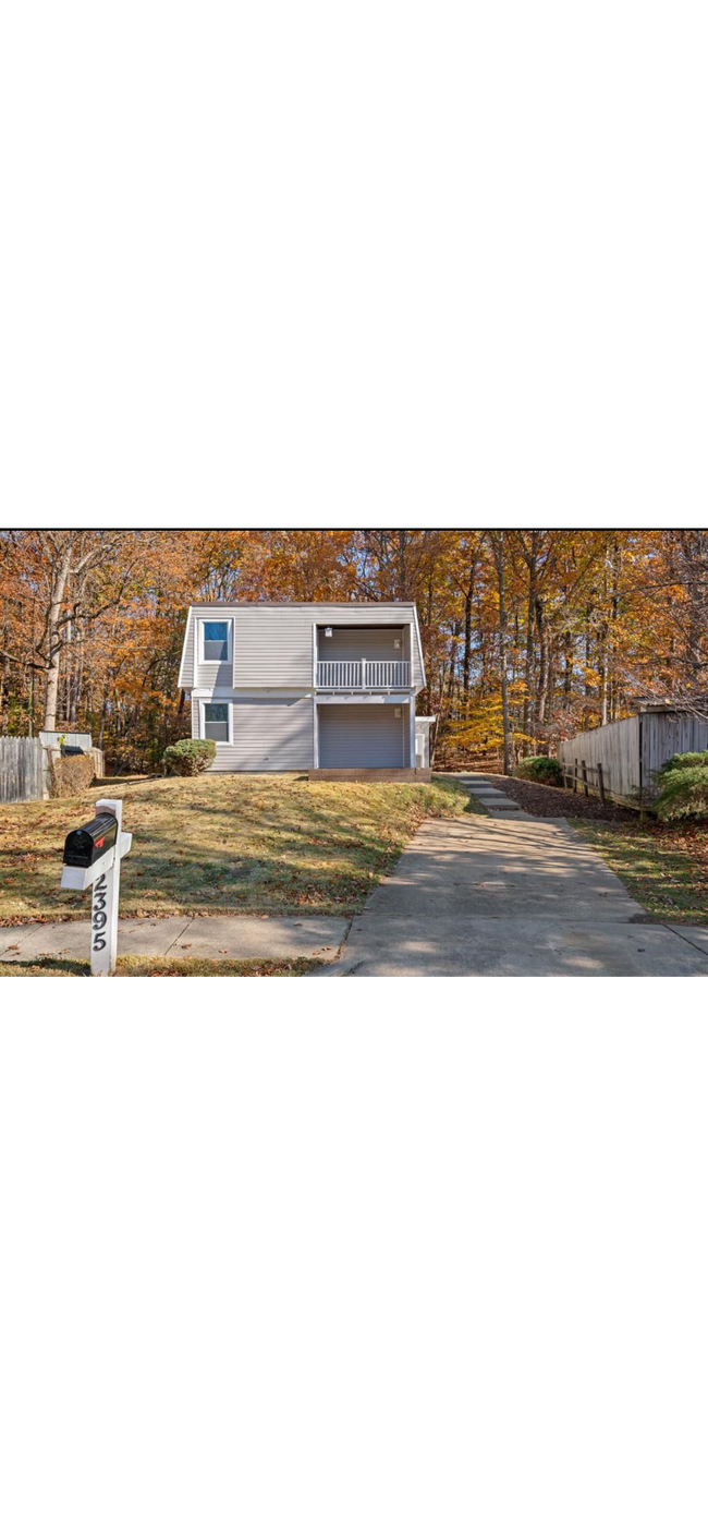 Building Photo - 2395 Yarmouth Ct