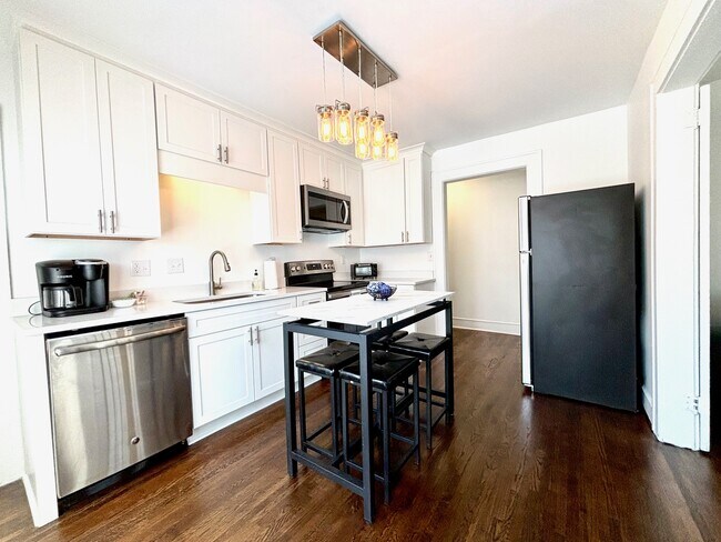 Foto del edificio - 2104 Park Rd