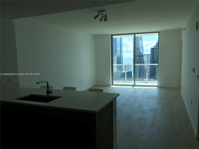 Foto del edificio - 1100S S Miami Ave