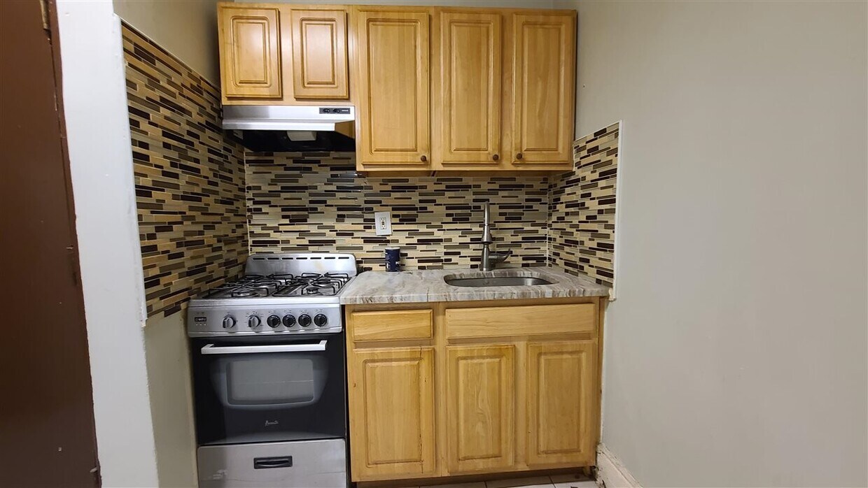 Foto principal - 1508 Summit Ave