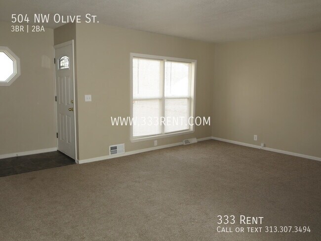 Foto del edificio - Your perfect home in Lee's Summit is ready...