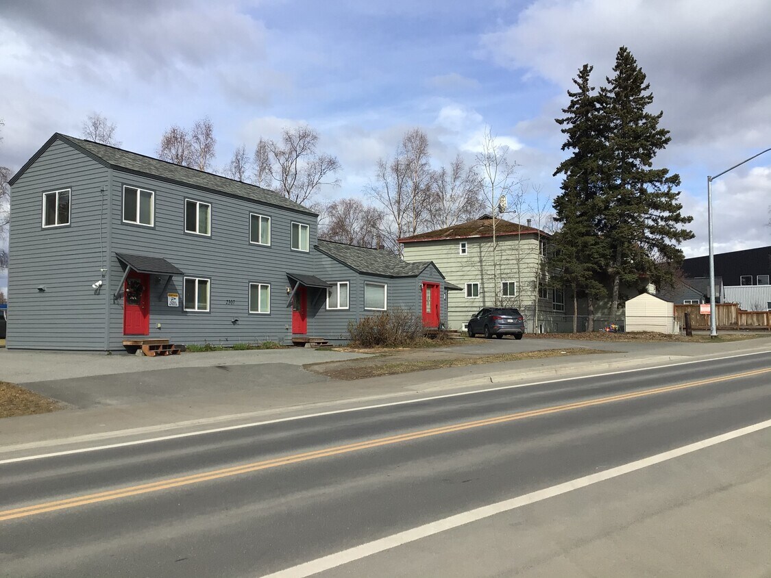 Foto principal - 2307 Mcrae Rd
