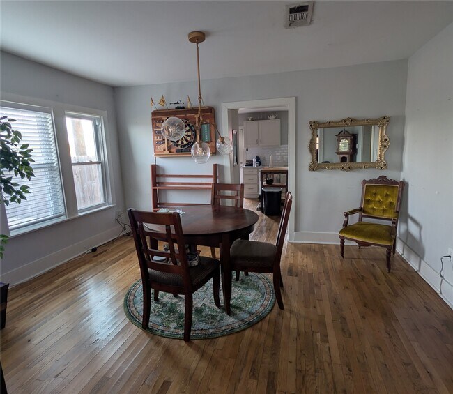 Foto del edificio - 4923 Leeland St