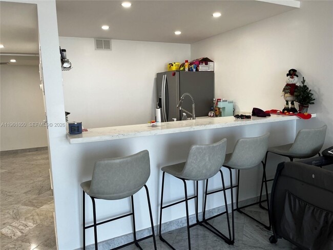 Foto del edificio - 401 Ocean Dr