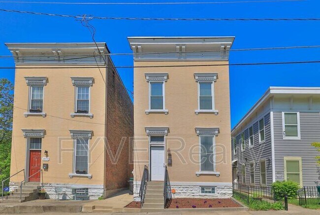 Foto del edificio - 2281 Loth St