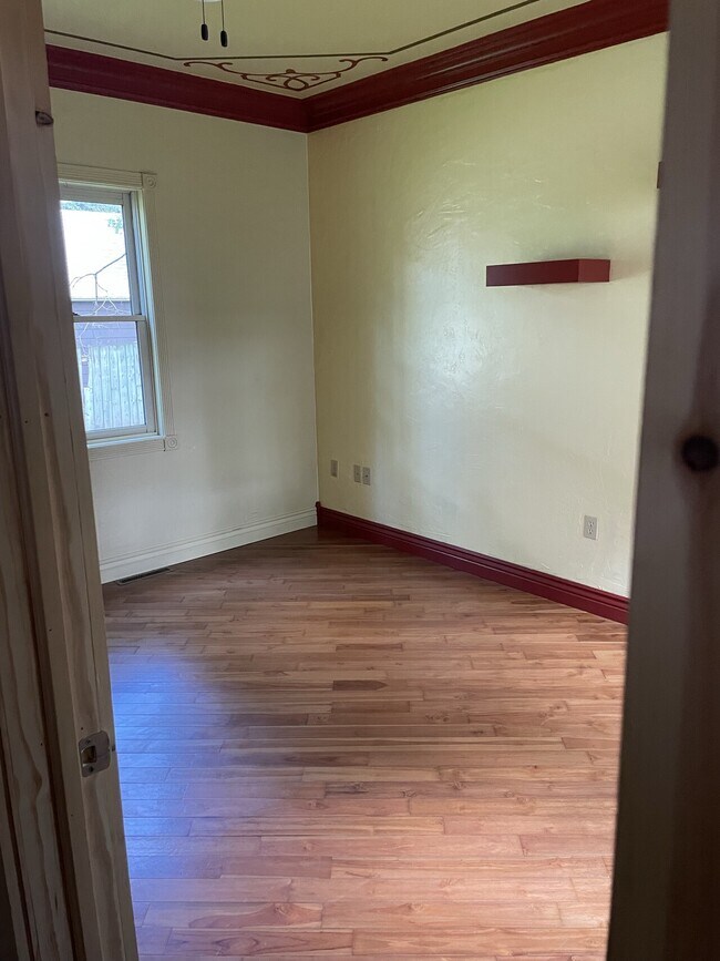 65 Bradford St, Platteville, WI 53818 House Rental in Platteville, WI