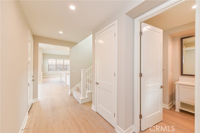Building Photo - 131 Fairgreen