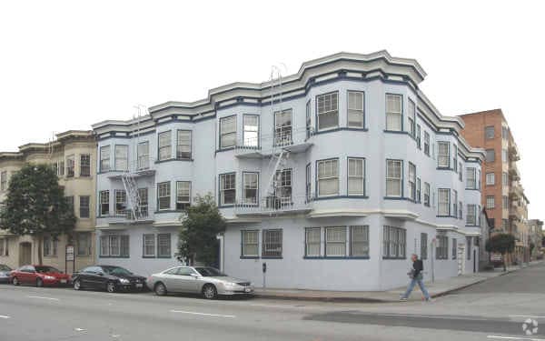 Building Photo - 325 Franklin St