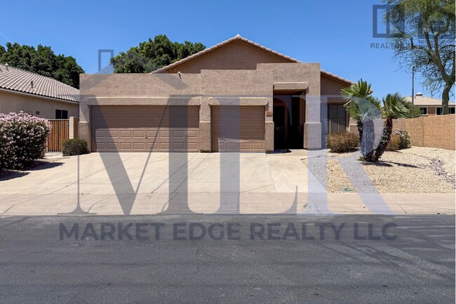 Building Photo - 3Bed/2Bath Home w/3 Car Gar - N 59th Ave/U...